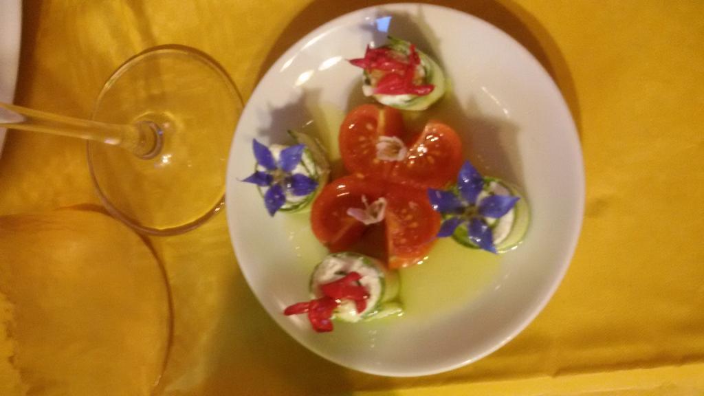 Agriturismo L'Isola 크레스피나 외부 사진