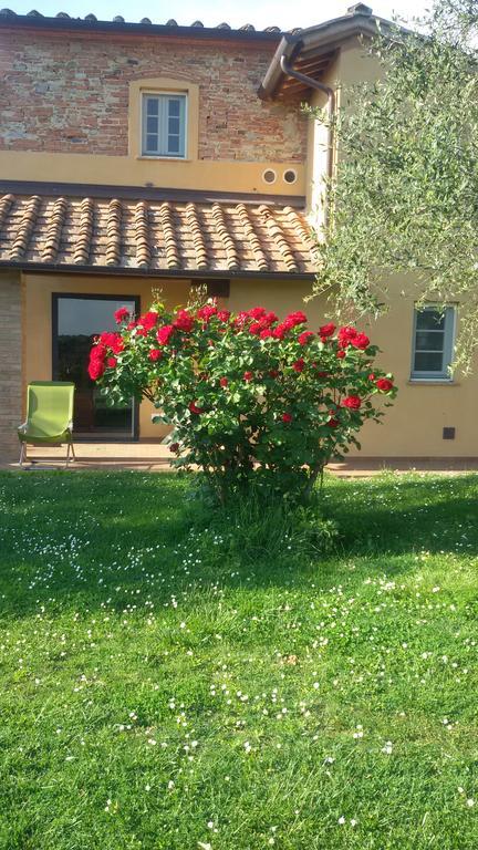 Agriturismo L'Isola 크레스피나 외부 사진